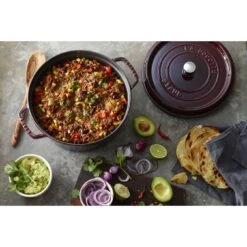 Staub Gietijzeren Braadpan 28 Cm / 6,75 L, Rond, Grenadine Rood -Keuken Kortingswinkel 000017580