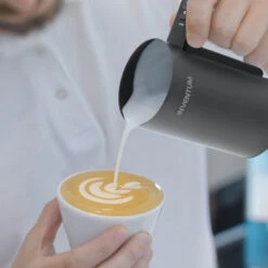 Inventum Melkopschuimer MK560B 150-300 Ml 500W Zwart -Keuken Kortingswinkel 210 5179 7 1 1