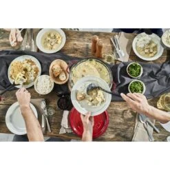 Staub Gietijzeren Braadpan 28 Cm / 6,75 L, Rond, Kersenrood -Keuken Kortingswinkel 424418232