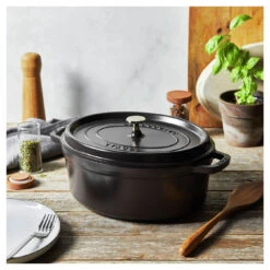 Staub Gietijzeren Braadpan 31 Cm / 5,5 L, Ovaal, Zwart -Keuken Kortingswinkel 750058440