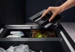 Blanco Flexon II - Inbouw Afvalemmer, Met Scheidingswand, Inhoud 42 L 526644 -Keuken Kortingswinkel 81813f381a3d5326202d958b